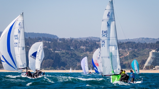 “Santander” ganó la séptima fecha del Campeonato de Veleros J/70