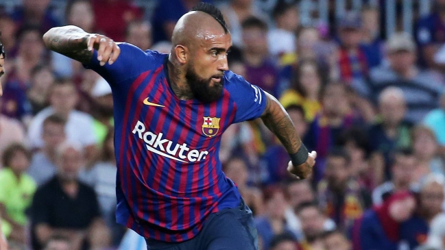 Arturo Vidal “está loco por jugarlo todo” según la prensa catalana