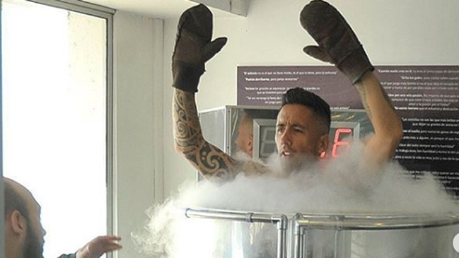 Fisiólogo de Colo Colo explicó los beneficios de la crioterapia con la que preparan el duelo con Palmeiras