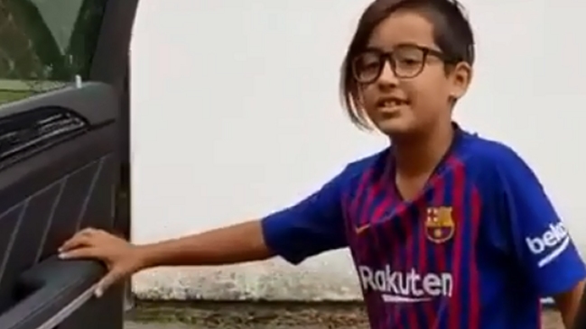 “Monito” Vidal también la rompe con el “Kiki Challenge”