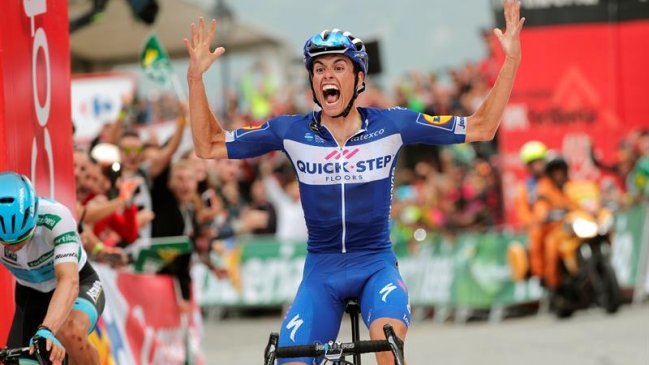 Enric Mas dominó la vigésima etapa de la Vuelta de España y Simon Yates aseguró el maillot rojo