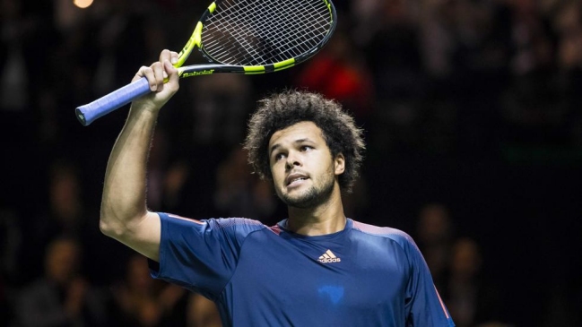 El alemán Peter Gojowczyk eliminó a Jo-Wilfried Tsonga en primera ronda en Metz