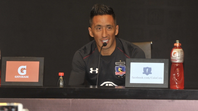 Lucas Barrios: Tendremos cuidado, pero sabemos por donde le podemos hacer daño a Palmeiras