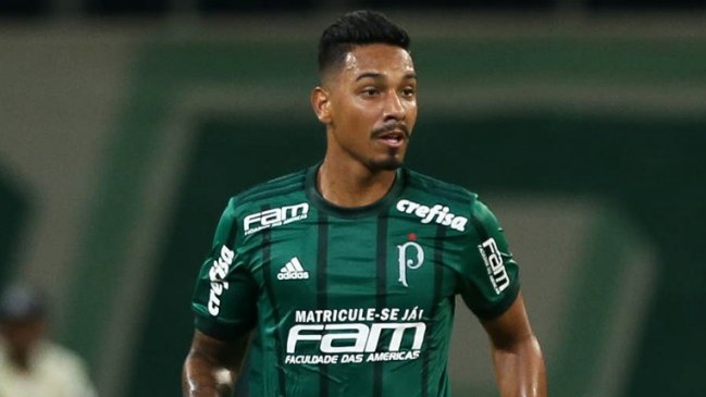 Defensa de Palmeiras: La gente sabe que Colo Colo es muy bueno, por ello necesitamos entrar enfocados