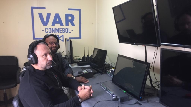 Así funcionará el VAR en el Estadio Monumental para el duelo entre Colo Colo y Palmeiras