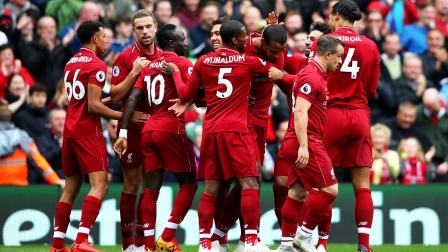 Liverpool arrasó con Southampton y se mantiene como líder de la Premier League