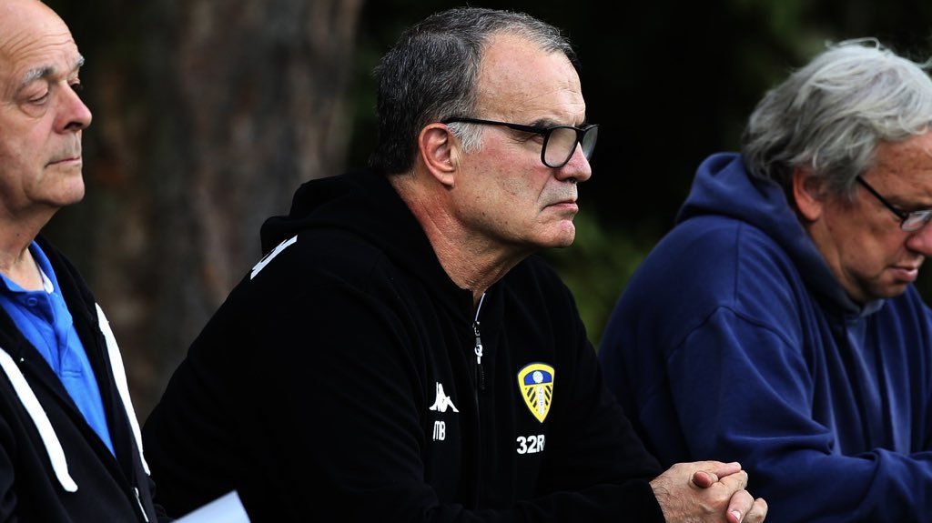 Leeds de Marcelo Bielsa perdió ante Birmingham su invicto en la Championship