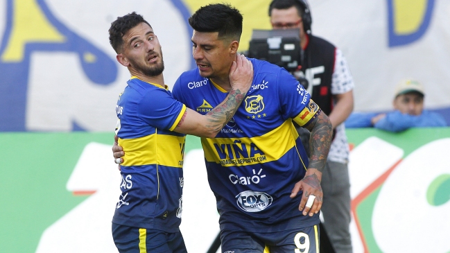 Patricio Rubio aumentó la ventaja para Everton ante U. La Calera