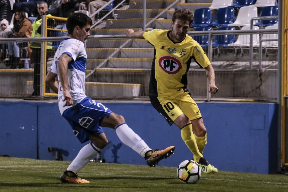 Universidad Católica dio vuelta el marcador ante San Luis gracias a Fuenzalida y Buonanotte