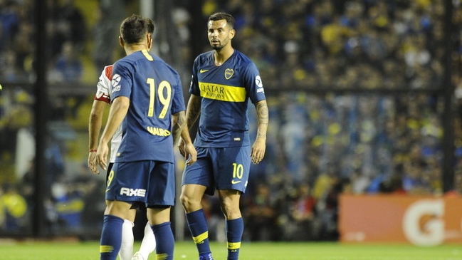 Mauro Zárate insultó en duros términos a Edwin Cardona durante el clásico argentino