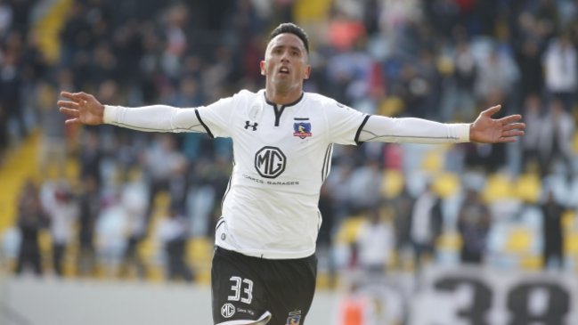 Lucas Barrios entrenó con normalidad y Tapia lo incluirá en la oncena estelar para el clásico
