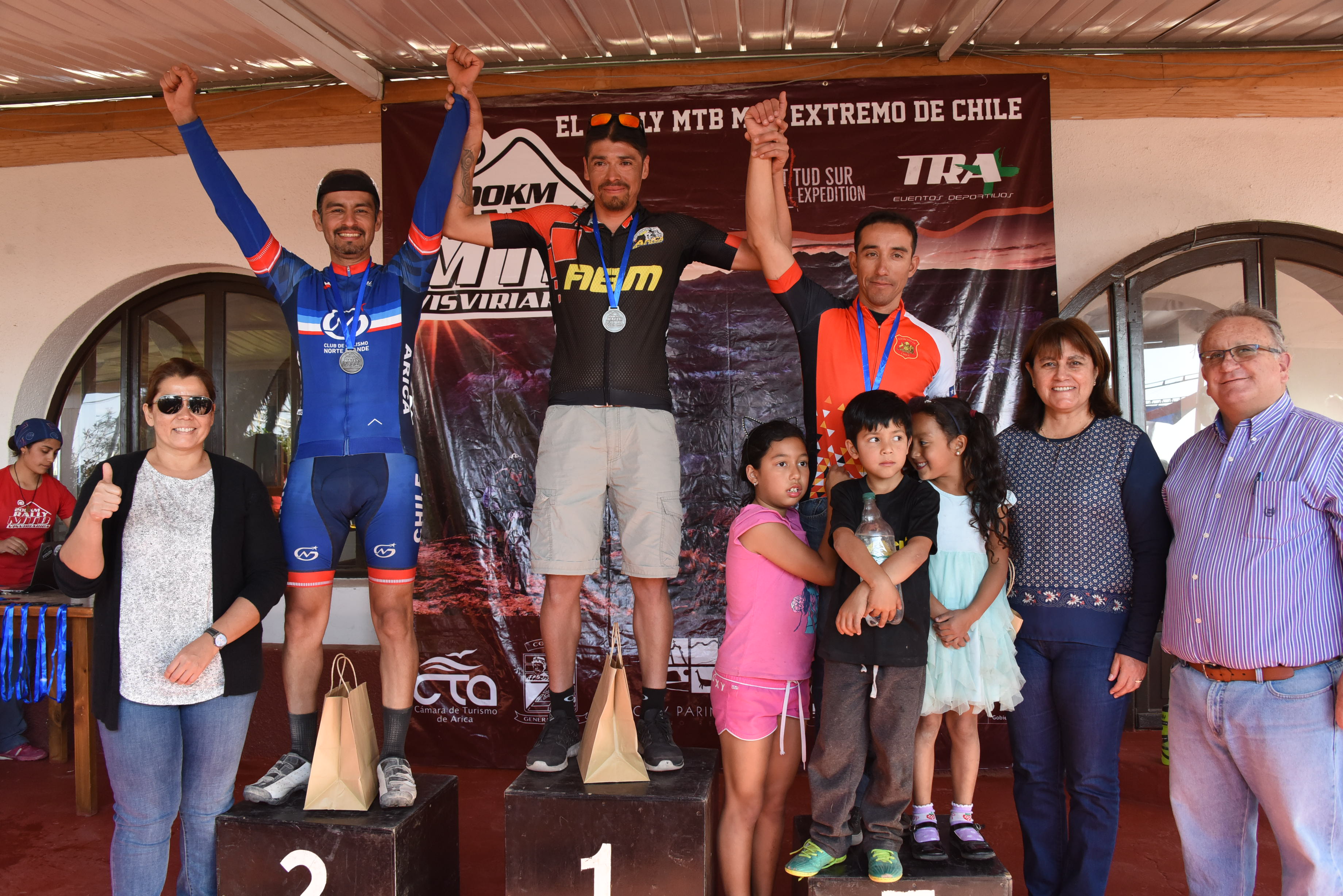 Segunda versión del Rally Mountain Bike recorrió la geografía de Arica y Parinacota