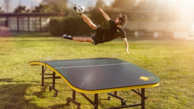 Nicolás Canales trae a Chile la mesa con la que Ronaldinho la rompe fuera de las canchas