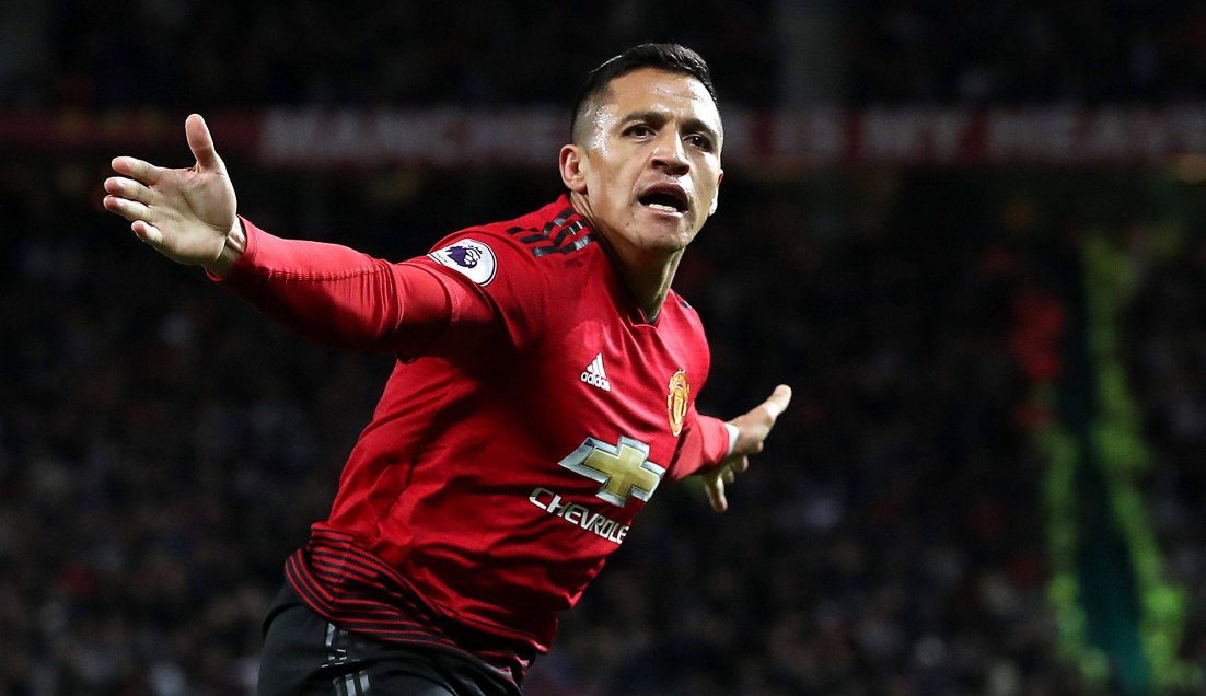 Alexis lideró la remontada de Manchester United ante Newcastle