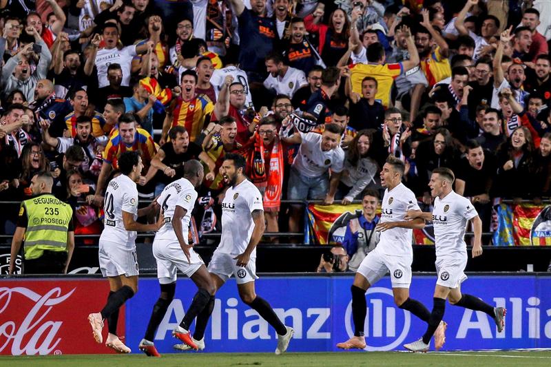 Barcelona desaprovechó la oportunidad de volver al liderato al igualar con Valencia