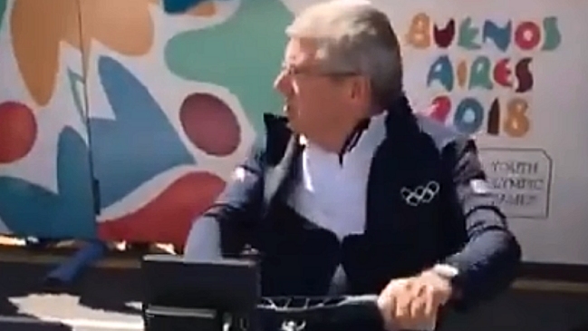 Las mellizas Abraham participaron en demostración de remo con el presidente del COI