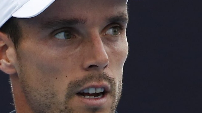 Bautista acusó que el arbitraje favoreció a Roger Federer: “No es la primera vez”