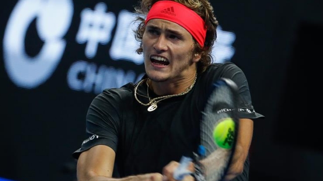 Djokovic avanzó a semifinales y enfrentará al “maestro” Zverev