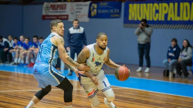 Ancud y Valdivia ganaron sus respectivos clásicos de la Liga Nacional de Baloncesto