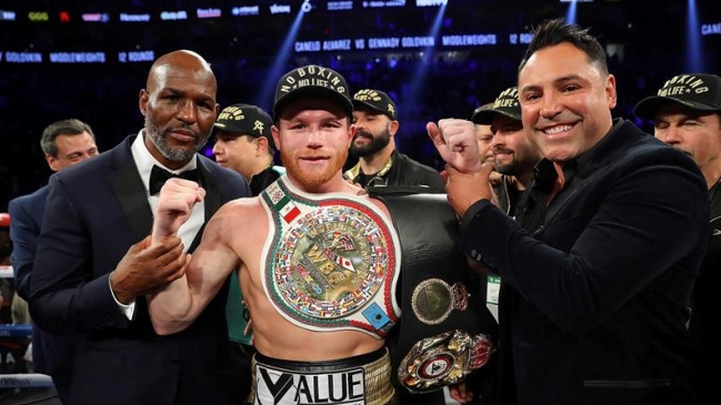 “Canelo” Alvarez dijo que no busca compararse a ningún campeón