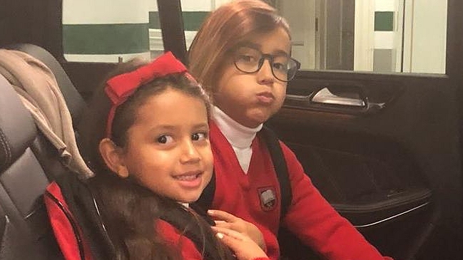 Arturo Vidal dio cuenta a la distancia del primer día de escuela de sus hijos