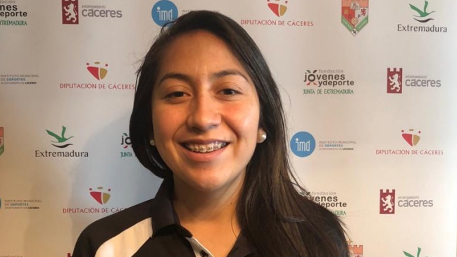 Mediocampista de la Roja femenina Ana Gutiérrez fichó en equipo español