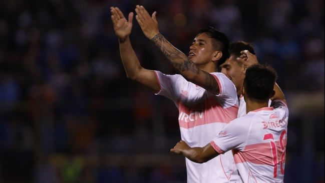 Andrés Vilches marcó su primer gol en la UC en vital duelo ante U. de Concepción