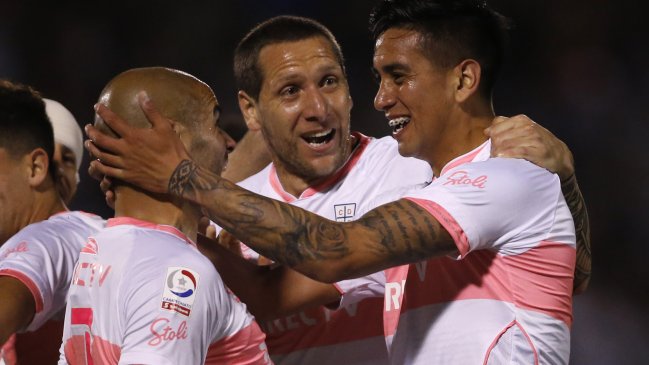 La UC logró una ventaja determinante en su camino al título tras noquear a U. de Concepción