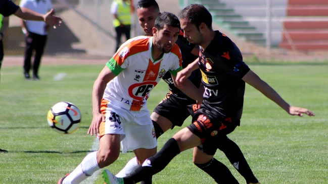 Cobreloa sucumbió ante Cobresal y perdió la chance de llegar al liderato de la Primera B