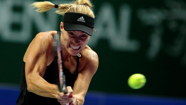 Angelique Kerber logró su primera victoria en el WTA Finals