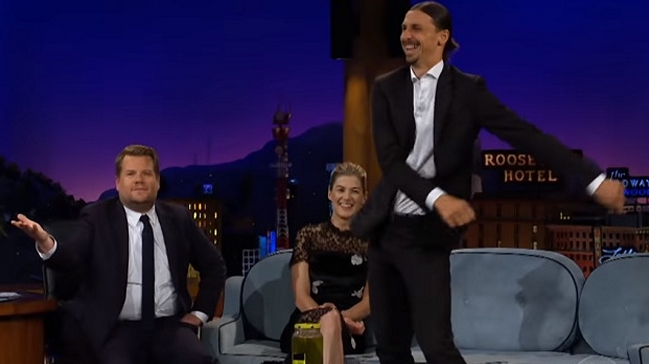 Zlatan Ibrahimovic se lució con el Floss Dance en el show de James Corden
