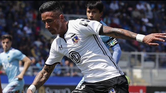 Lucas Barrios: Asumo la crítica porque un delantero tiene que convertir goles