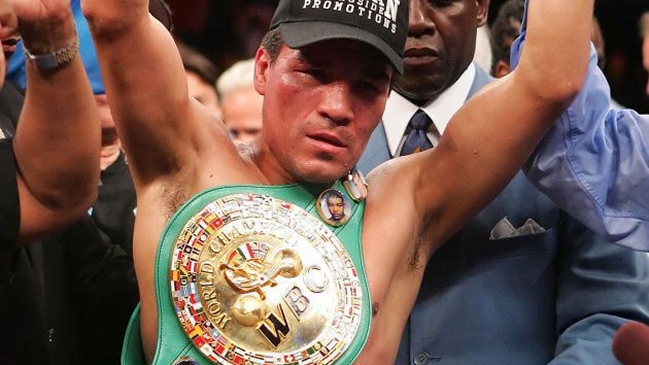 Justicia argentina pidió 20 años de cárcel para ex campeón mundial de boxeo por abuso a una hija