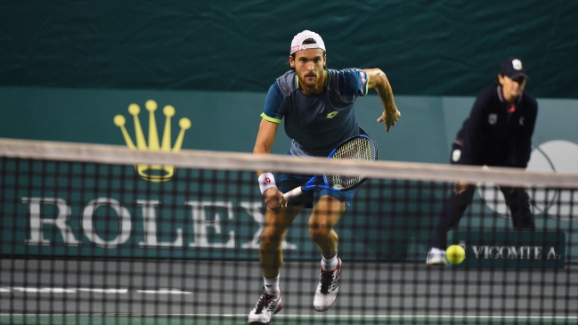 Joao Sousa desafiará a Djokovic tras superar la primera ronda en París-Bercy