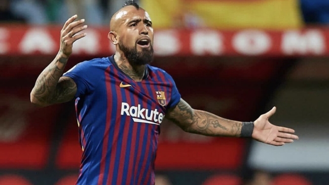 Arturo Vidal se pronunció por la polémica de los emojis: Está todo aclarado en el camarín