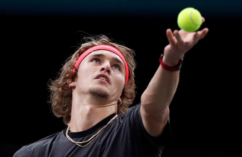 Triunfos de Zverev, Nishikori y Thiem marcaron la jornada este miércoles en Paris-Bercy