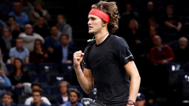 Alexander Zverev superó a Schwartzman y avanzó a cuartos de final en París