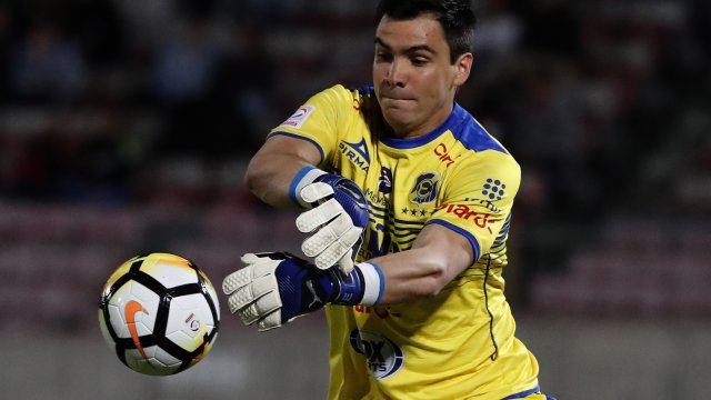 Toselli: Fuimos superiores y ellos con poco se llevan un resultado que nos amargó