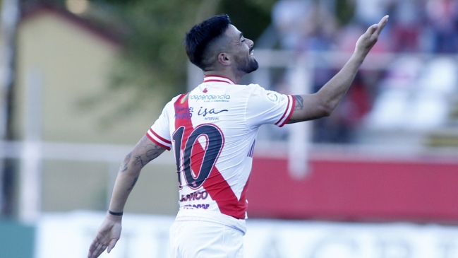 La divertida respuesta de un jugador de Curicó: “Obrero ni en pedo me tocan esta señora e hija”