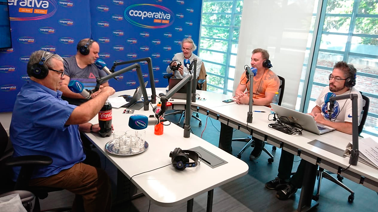 El Show de Al Aire Libre: ¿Quiénes son tus goleadores favoritos en el fútbol?