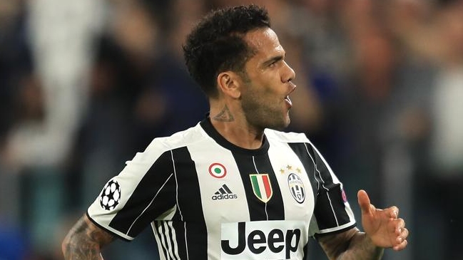 Daniel Alves dijo que trabajar con Guardiola es mejor que el sexo