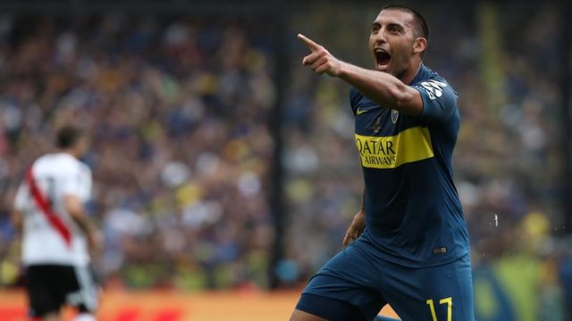 Así fue el calmado relato apto para cardíacos del duelo entre Boca y River hecho por una radio argentina