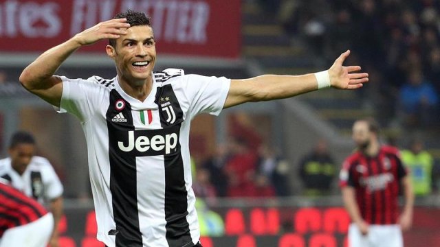 Juventus conquistó Milán con goles de Cristiano Ronaldo y Mario Mandzukic