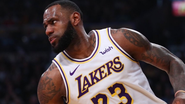 Los Angeles Lakers venció a Atlanta Hawks y logró su tercera victoria consecutiva