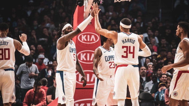 Los Clippers aprovecharon la ausencia de Curry para batir a los Warriors