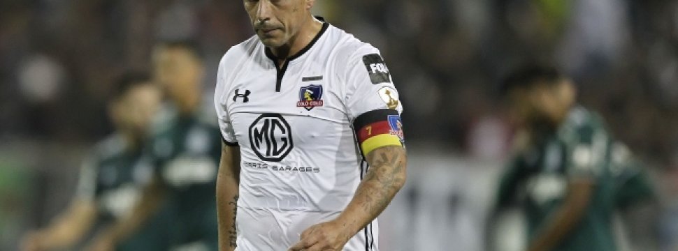 Esteban Paredes se perderá lo que queda de torneo por suspensión