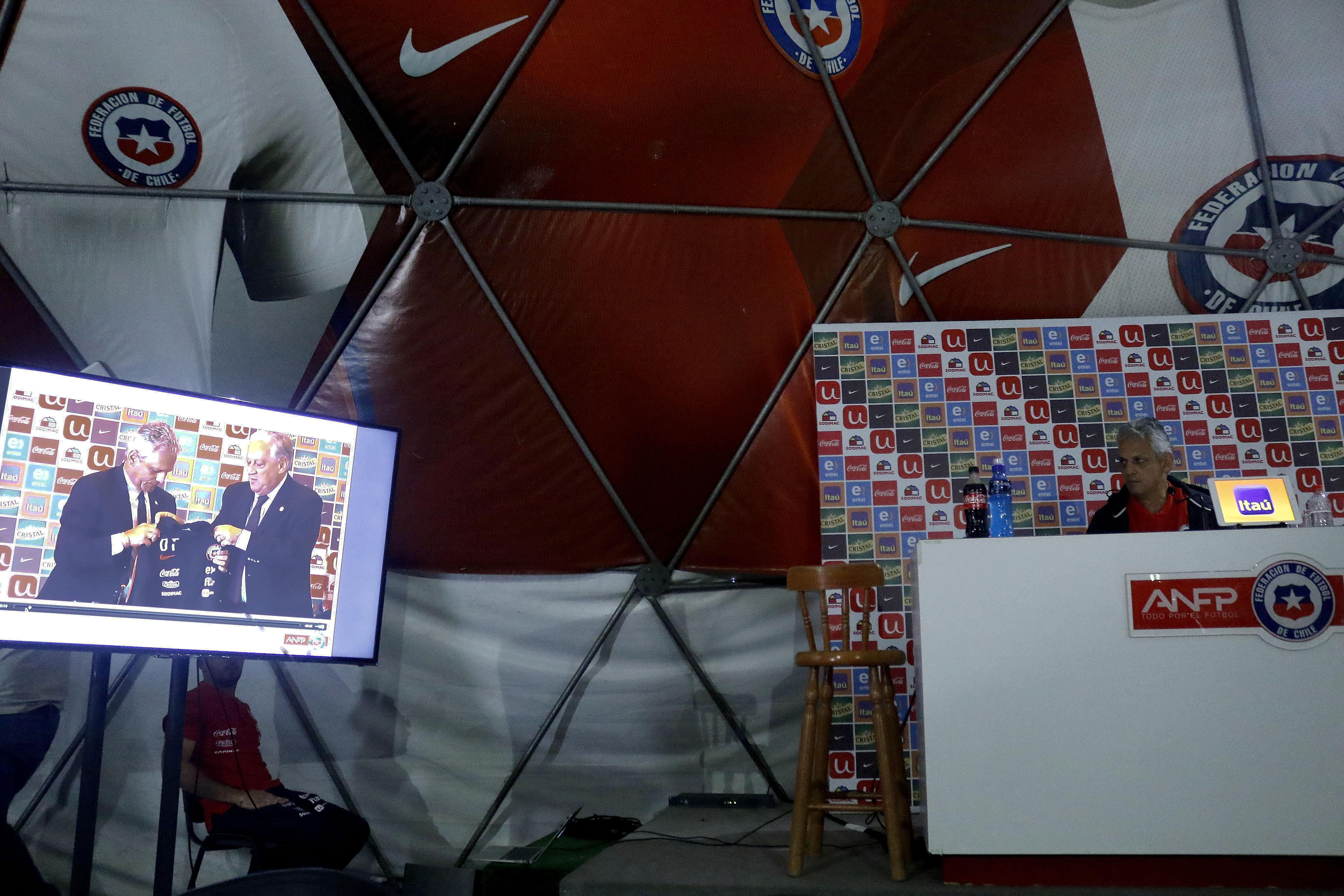 Rueda y las elecciones en ANFP: A mí me trajo a Chile el fútbol y esa es mi motivación