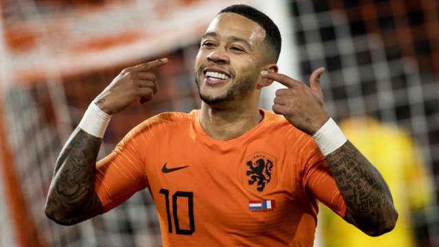 Holanda se exhibió intratable y le quitó un invicto de 15 partidos a Francia