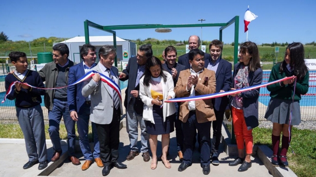Ministra Pauline Kantor inauguró tres piscinas temperadas para la comunidad de Constitución
