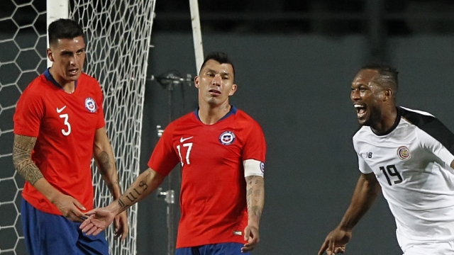 Gary Medel: Estamos en renovación, de esto tenemos que aprender